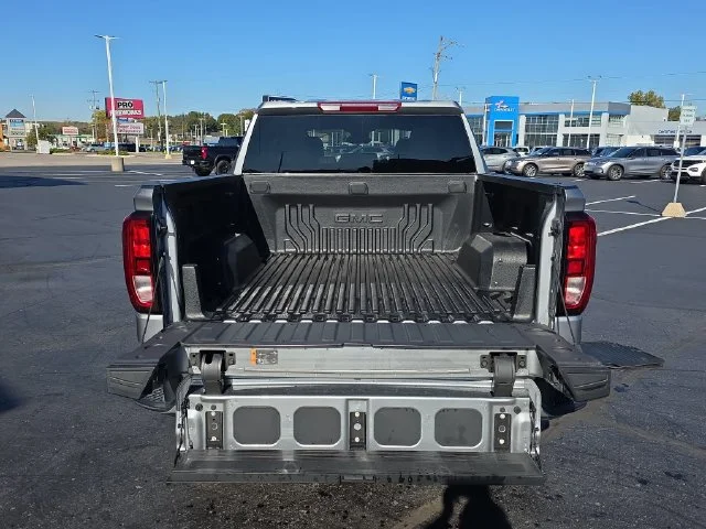 Used 2026 Sterling Metallic GMC Elevation image 12