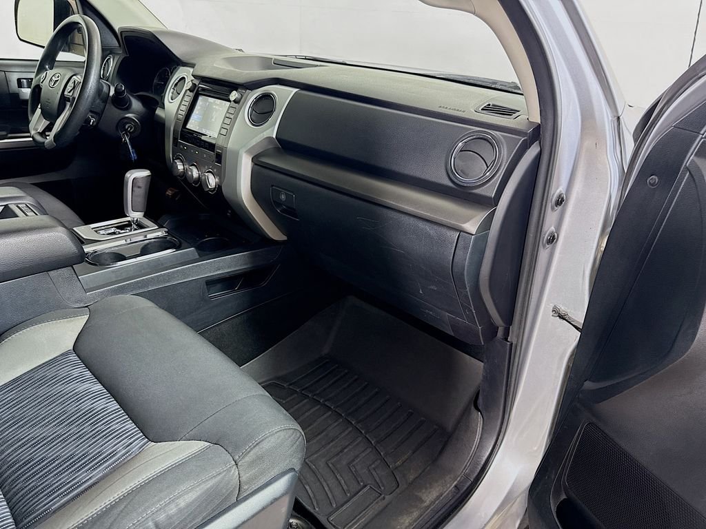 Used 2017 Silver Sky Metallic Toyota SR5 image 26
