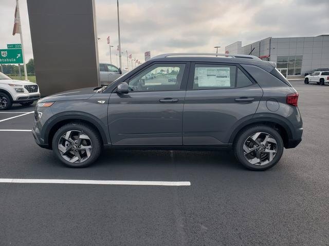 New 2026 Gray Hyundai SEL image 9