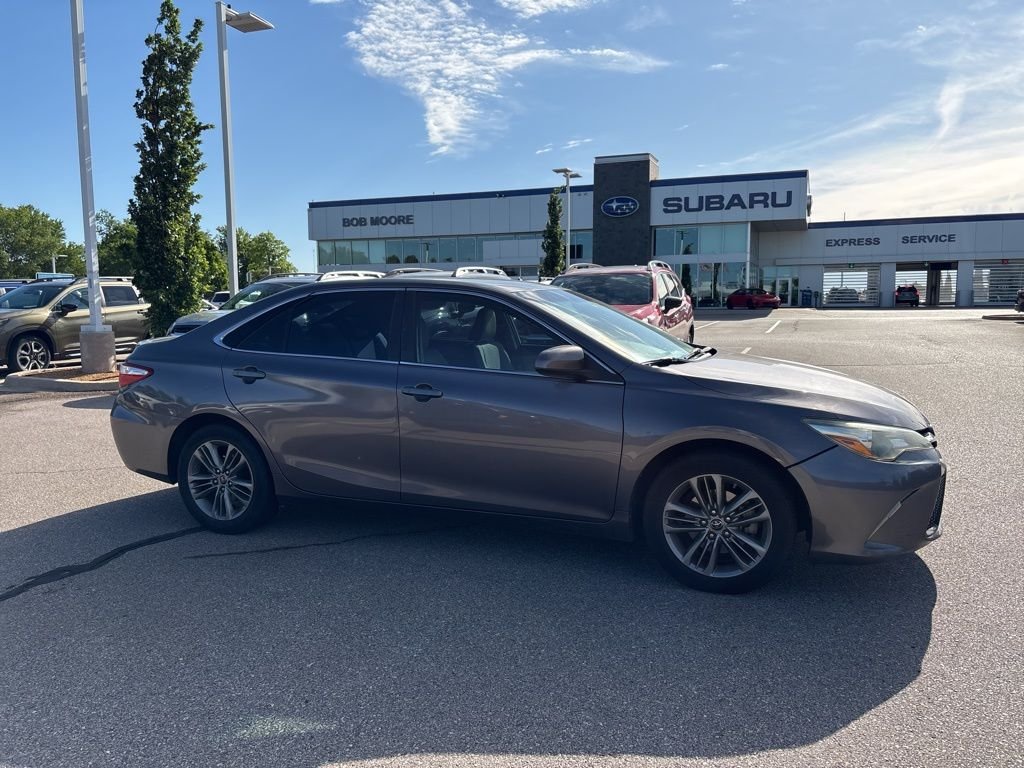 2015 Toyota Camry SE