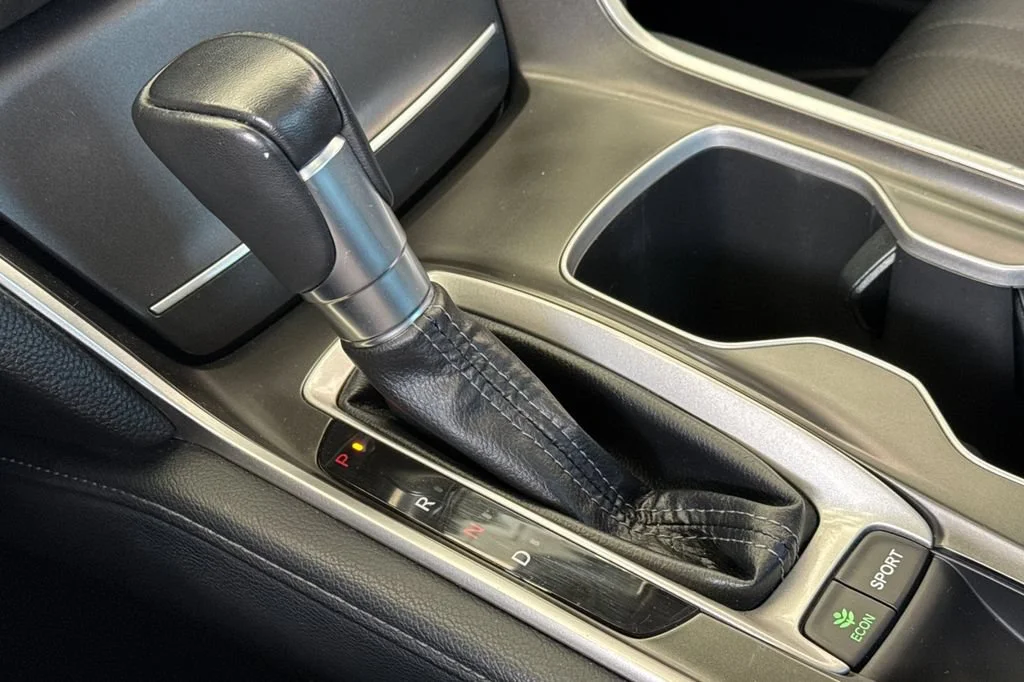 2018 Honda Accord Touring - Photo 21