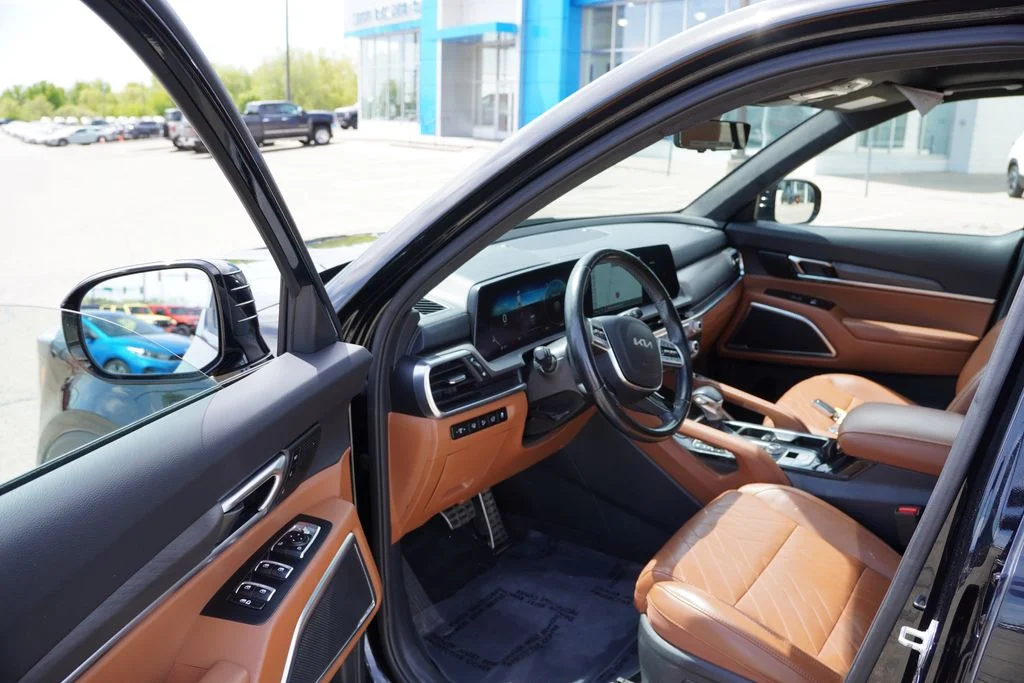 Used 2023 Ebony Black Kia SX-Prestige X-Line image 14