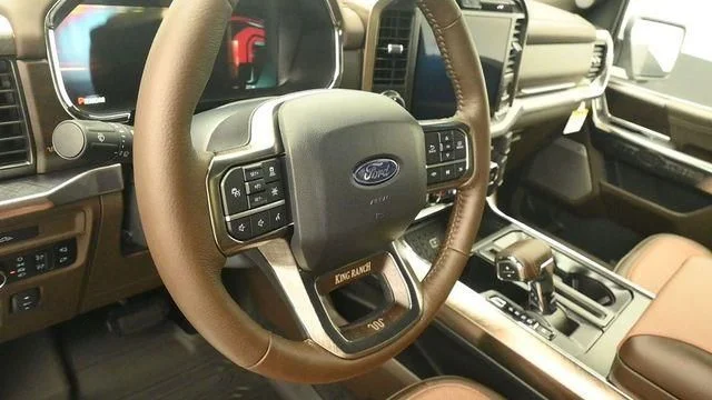 New 2026 Star White Metallic Tri-Coat Ford King Ranch® image 16