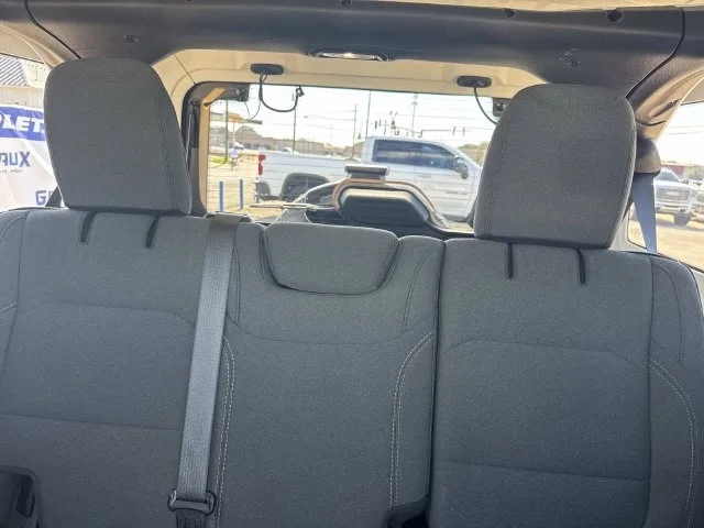 Used 2026 White Jeep Sahara image 45
