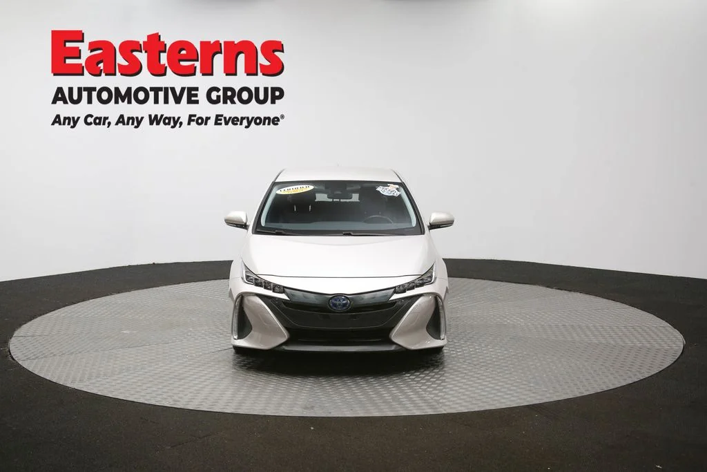 Used 2020 Gray Toyota XLE image 50
