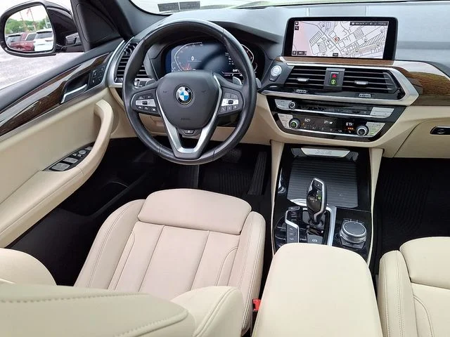 Used 2021 Gray BMW xDrive30i image 14