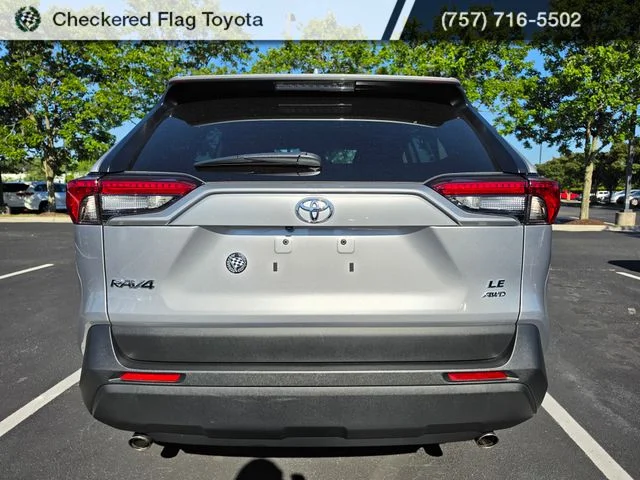 Used 2025 Silver Sky Metallic Toyota LE image 5