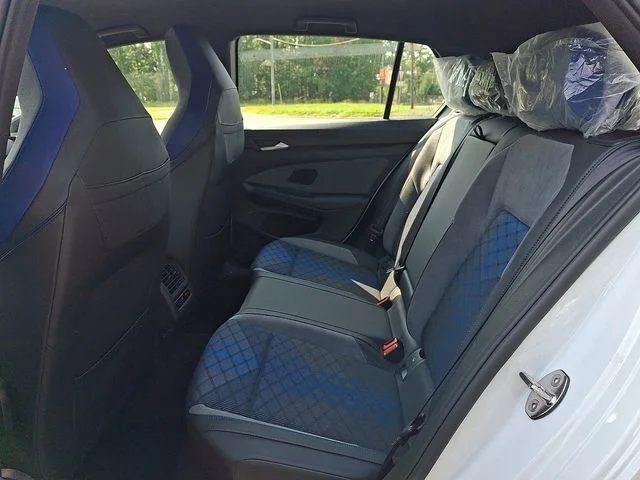 New 2026 White/off-white Volkswagen Base image 6