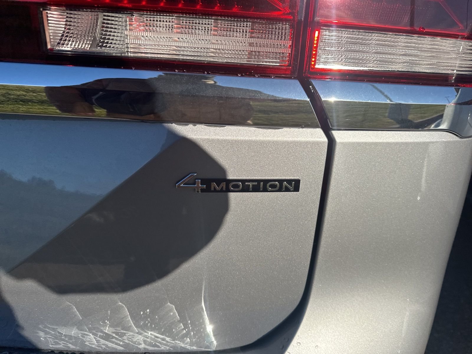 2026 Volkswagen Atlas SE w/Tech - Photo 7