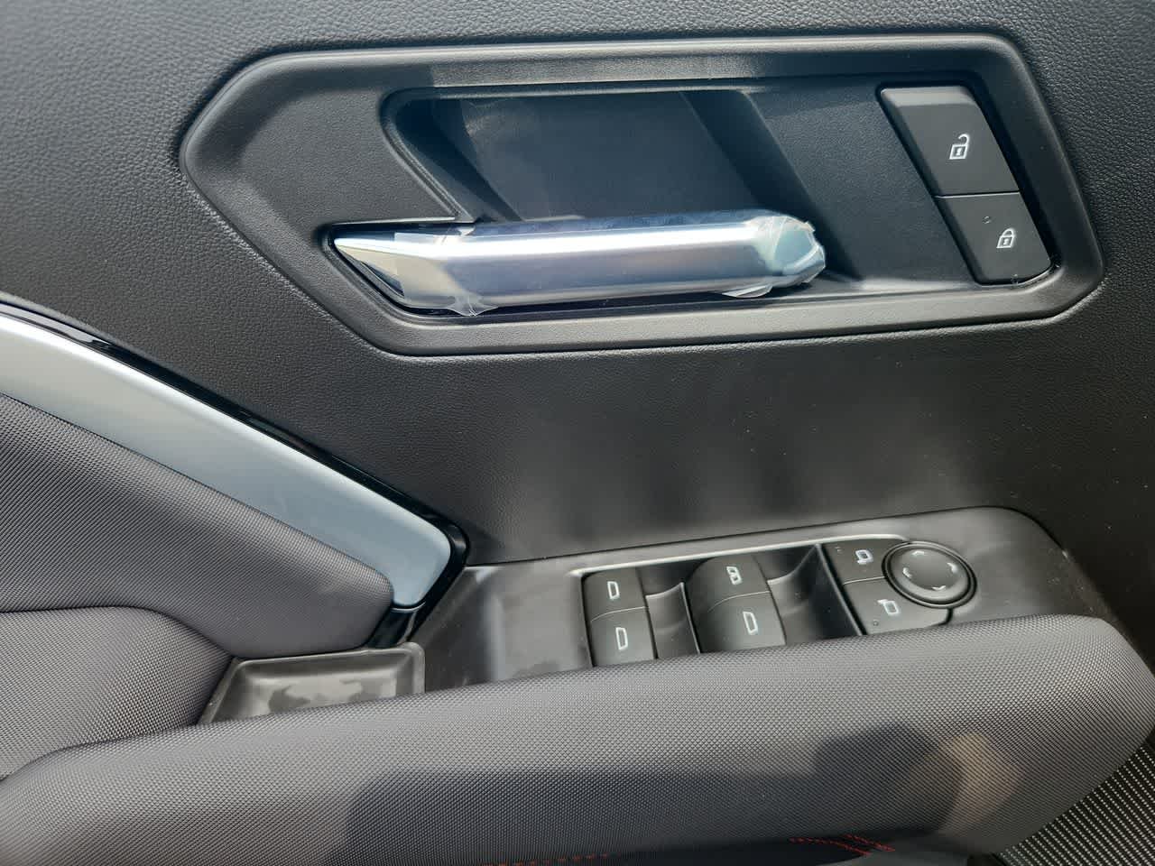 2026 Chevrolet Colorado Z71 - Photo 11