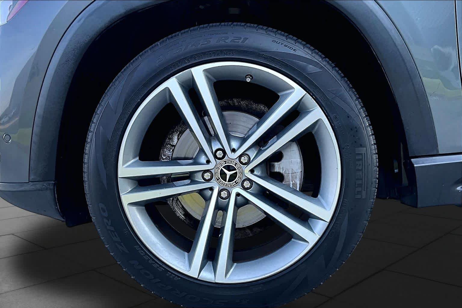 Used 2020 Selenite Grey Metallic Mercedes-Benz GLE 350 image 11