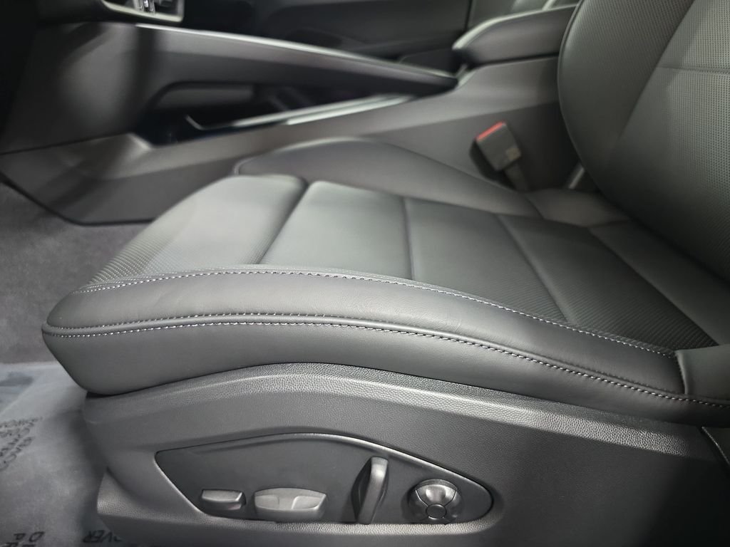 New 2026 Black Porsche  image 23