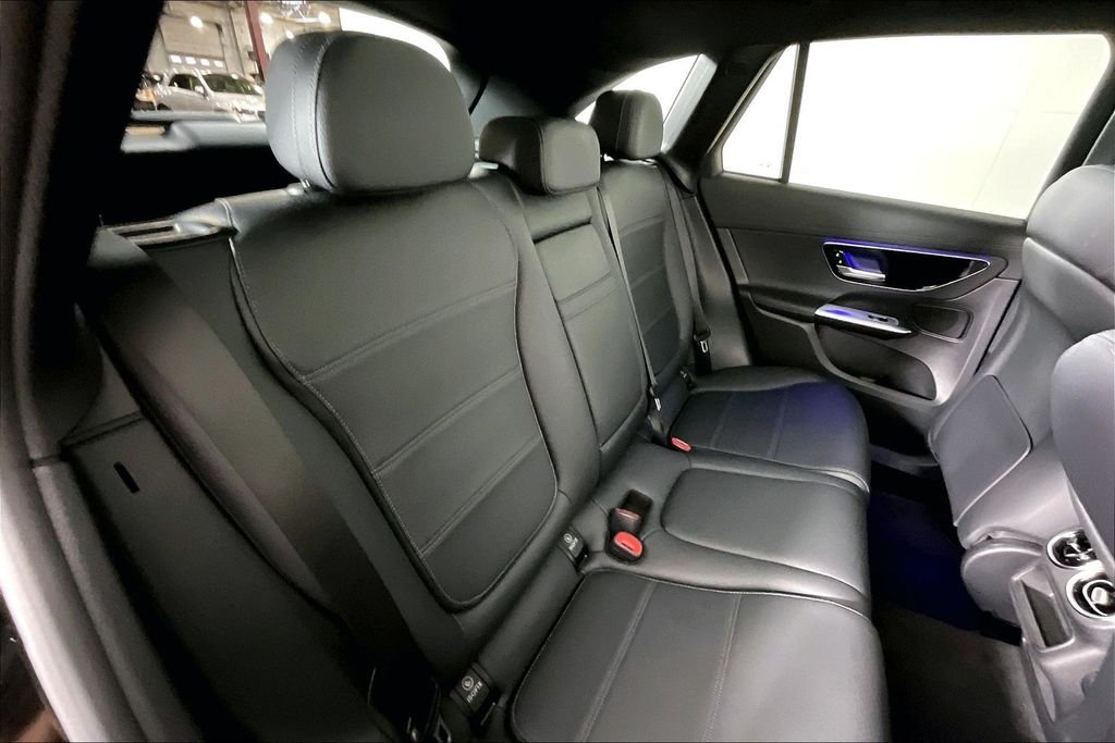 2023 Mercedes-Benz GLC GLC 300 - Photo 19