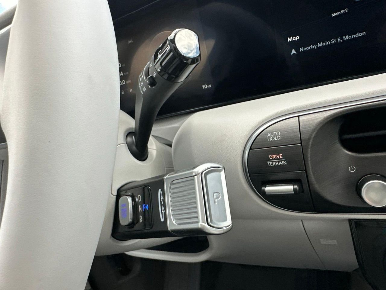 New 2026 White Hyundai SEL Premium AWD image 48