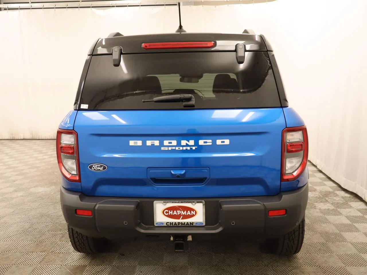 New 2026 Velocity Blue Metallic Ford Badlands® image 5