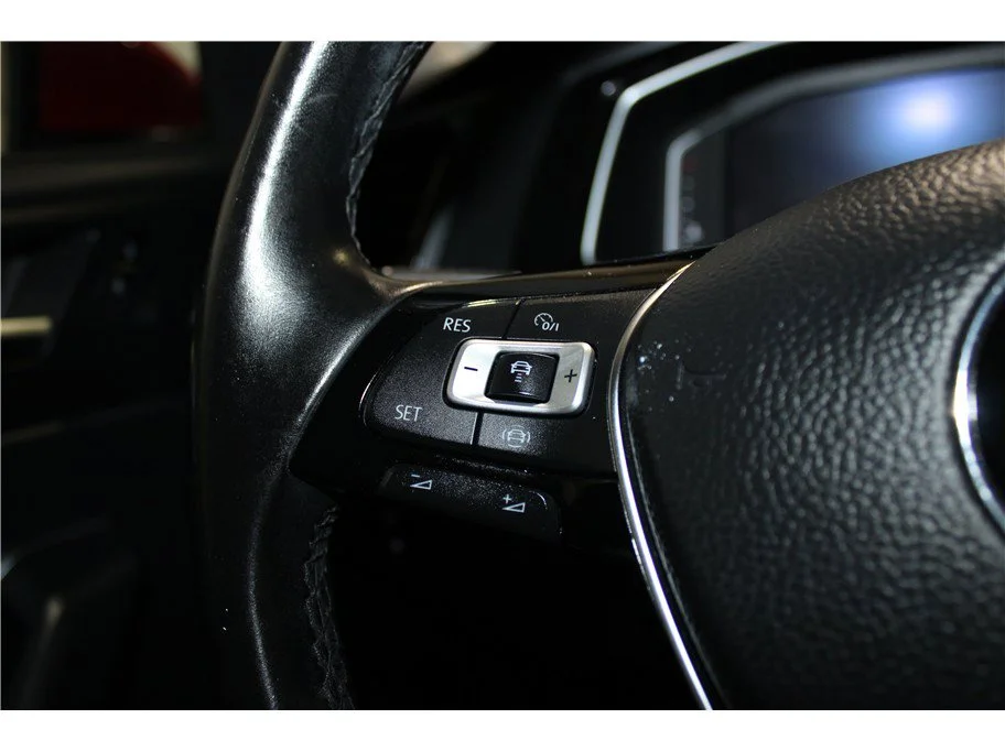 Used 2019 Red Volkswagen SEL image 26
