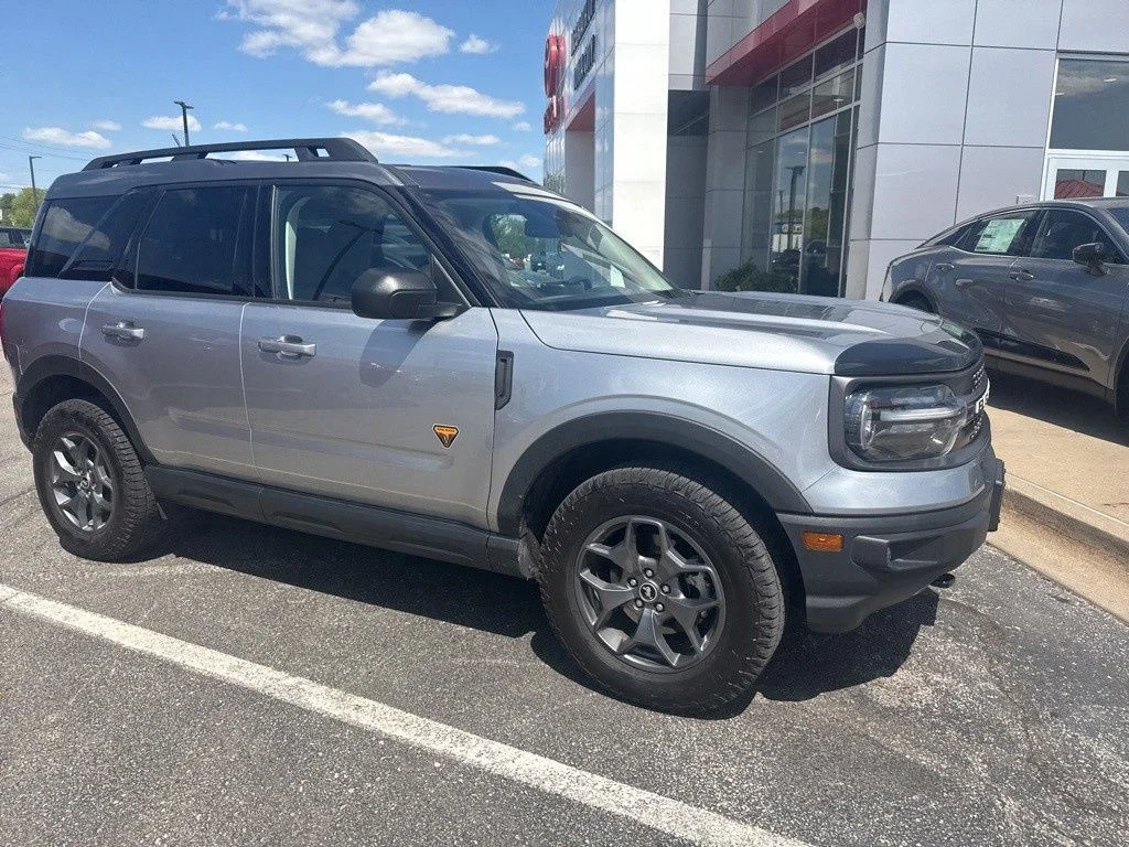 Used 2021 Silver Ford Badlands image 7
