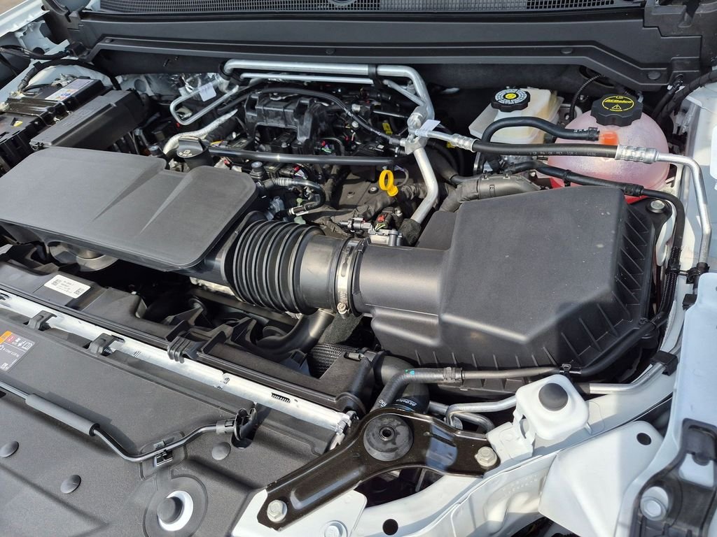 New 2026 Summit White GMC 4WD AT4X image 25