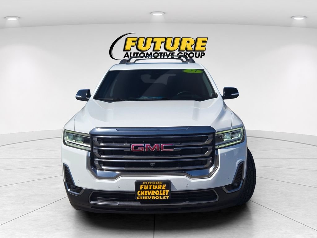 Used 2023 White GMC AT4 image 2
