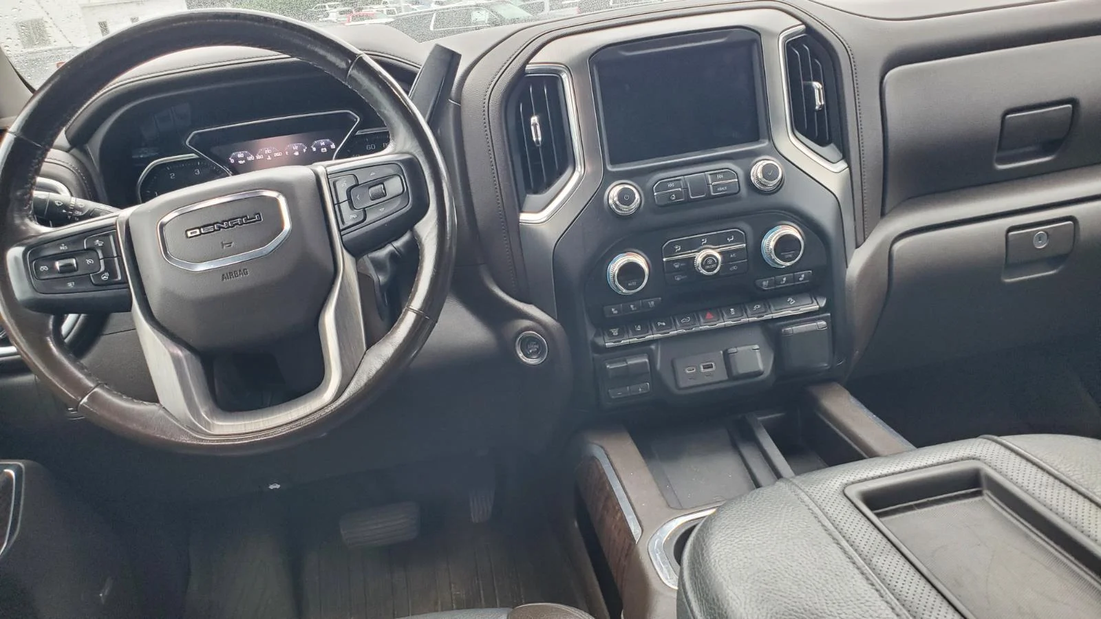 Used 2021 SUMMIT WHITE GMC Denali image 7