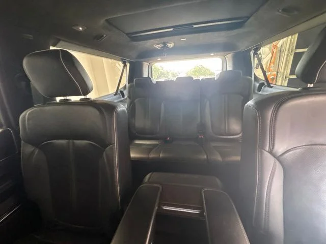 Used 2023 White Jeep Series II image 20