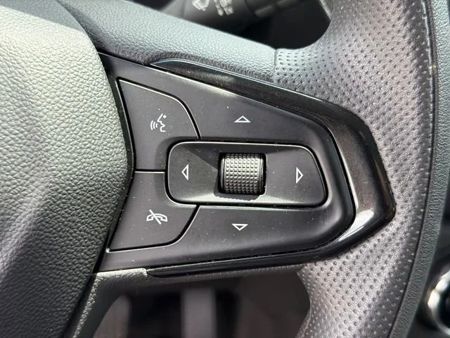 Used 2022 Blue Glow Metallic Chevrolet LT image 25