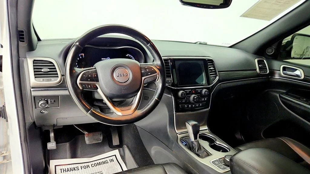 Used 2020 Bright White Clearcoat Jeep Limited 4x4 image 11