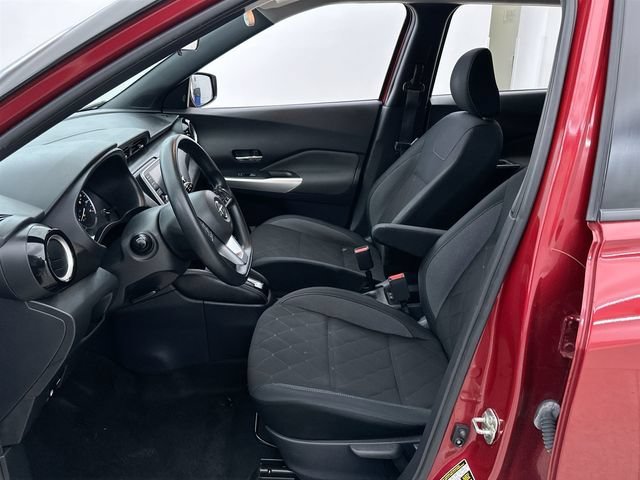 2020 Nissan Kicks SV - Photo 9