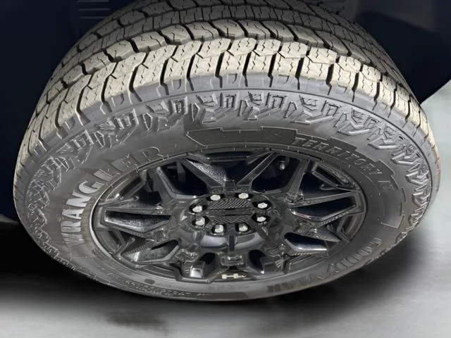 2026 GMC HUMMER EV 2X - Photo 14