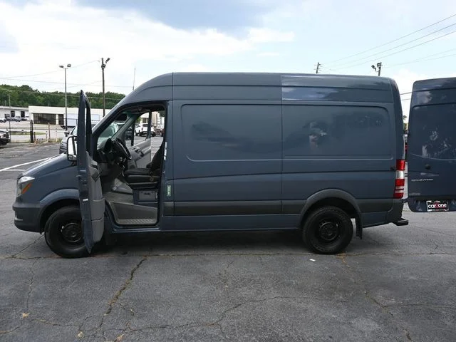 Used 2018 Gray Mercedes-Benz Cargo 144 WB image 6