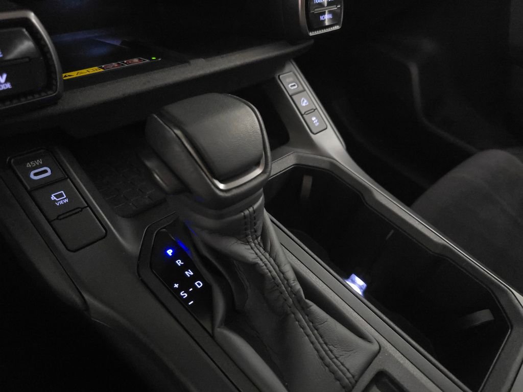 Used 2026  Toyota XSE image 26