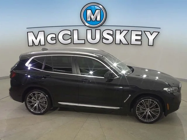 Used 2023 Black BMW xDrive30i image 12