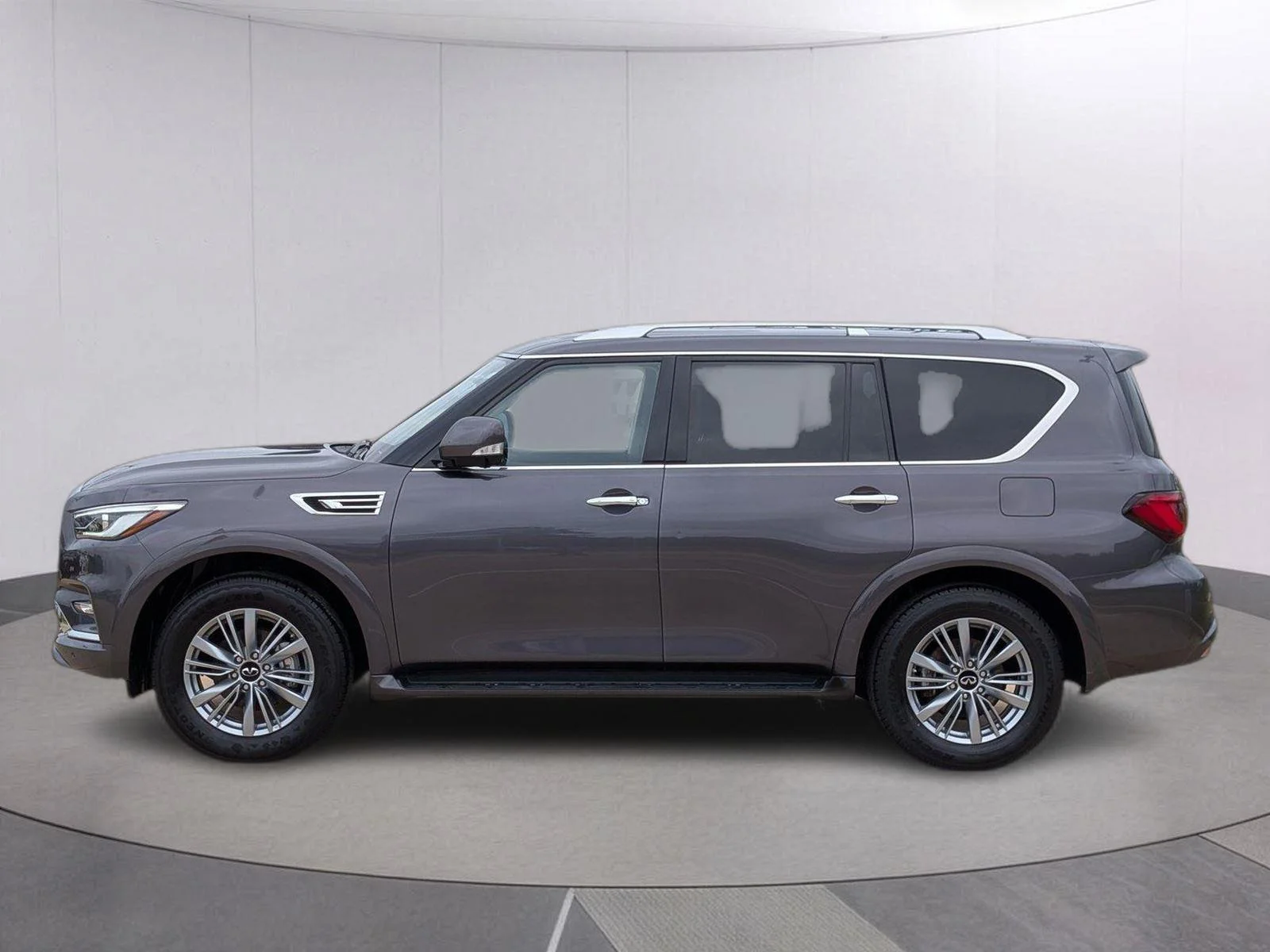 Used 2024 Anthracite Gray INFINITI LUXE image 2