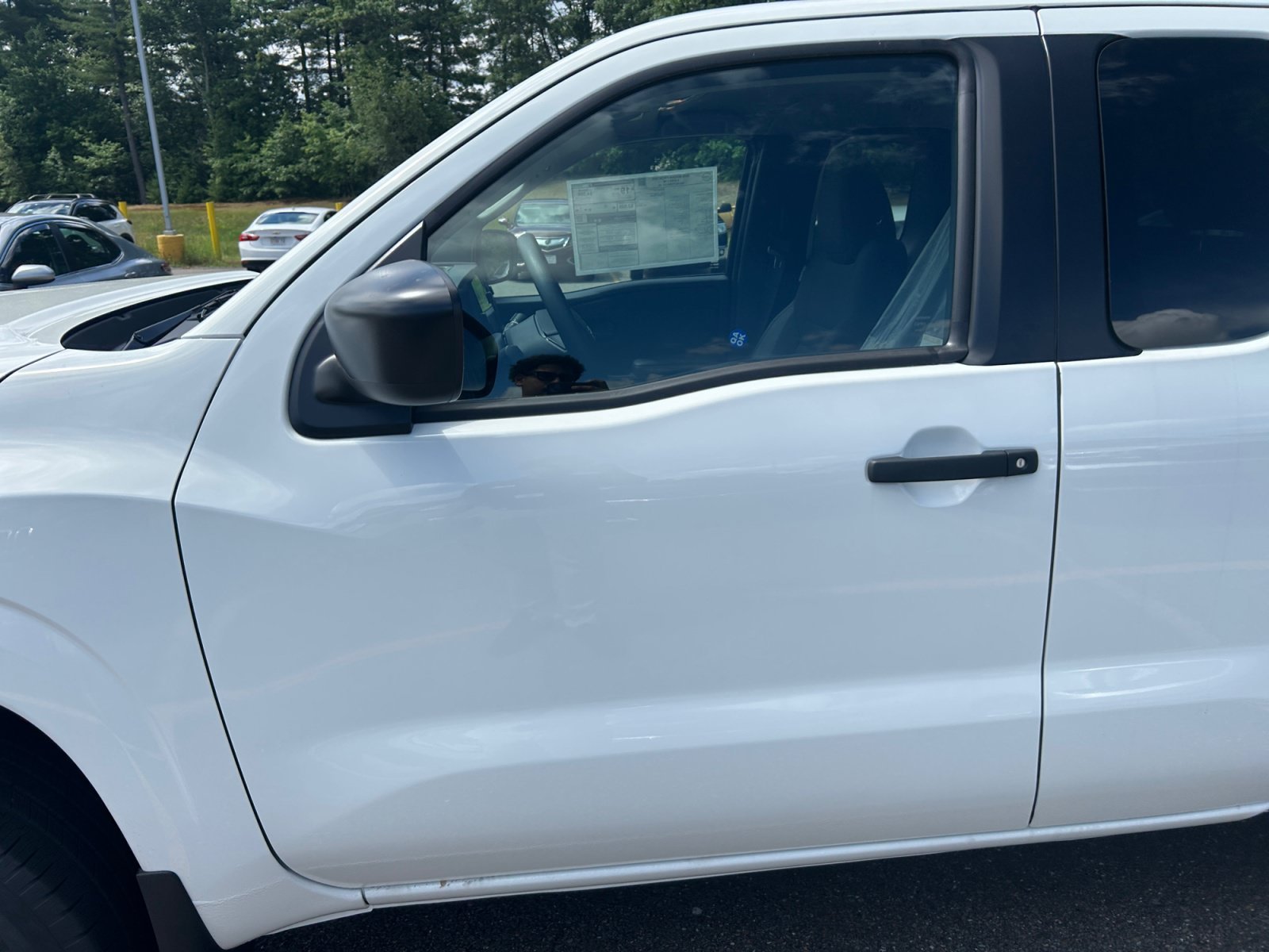 New 2026 Glacier White Nissan King Cab® S image 25