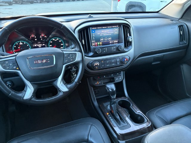 Used 2022 Black GMC Elevation image 18