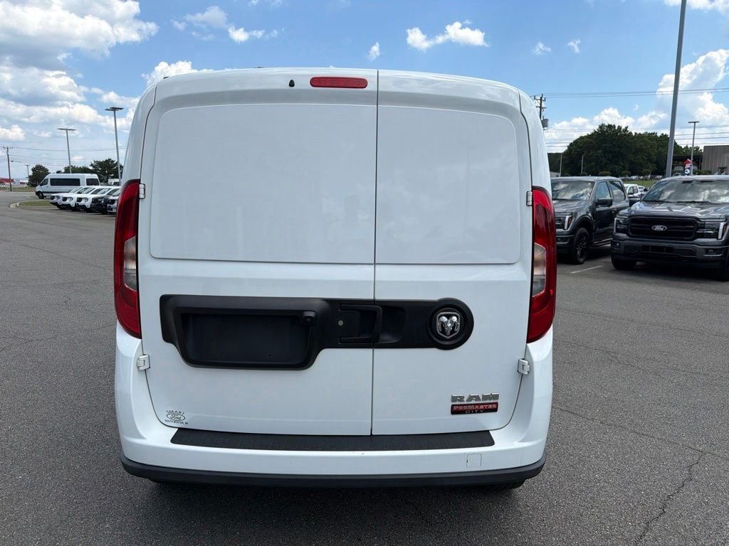 Used 2022 Bright White Ram Base image 5