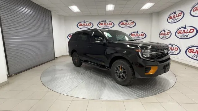 New 2027 Agate Black Metallic Ford Tremor image 2