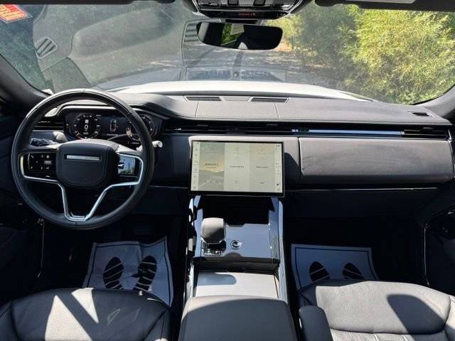 Certified Used 2025 Fuji White Land Rover S image 21