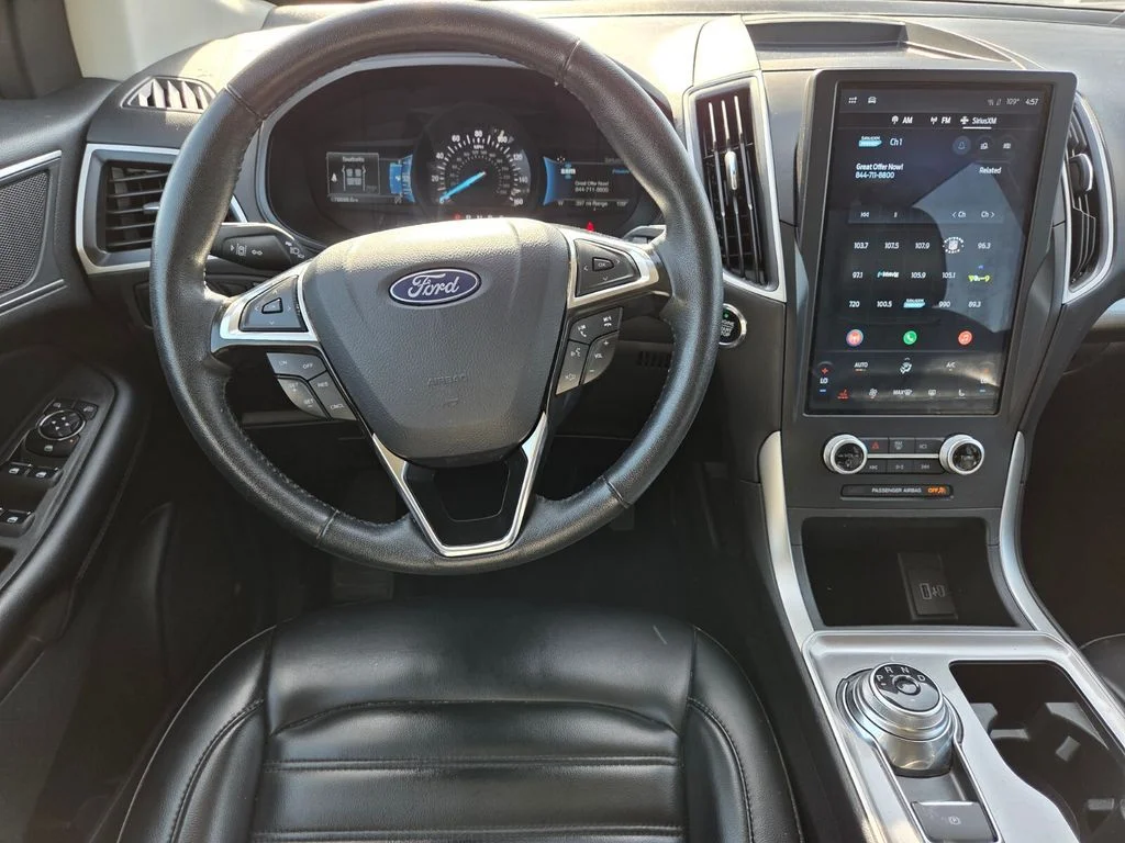 Used 2024 Black Ford SEL image 21