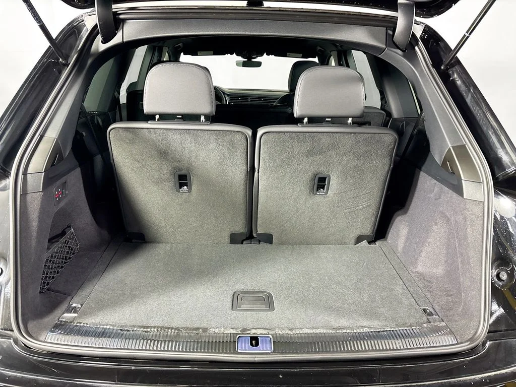 Used 2025 Black Audi 45 Premium Plus image 22