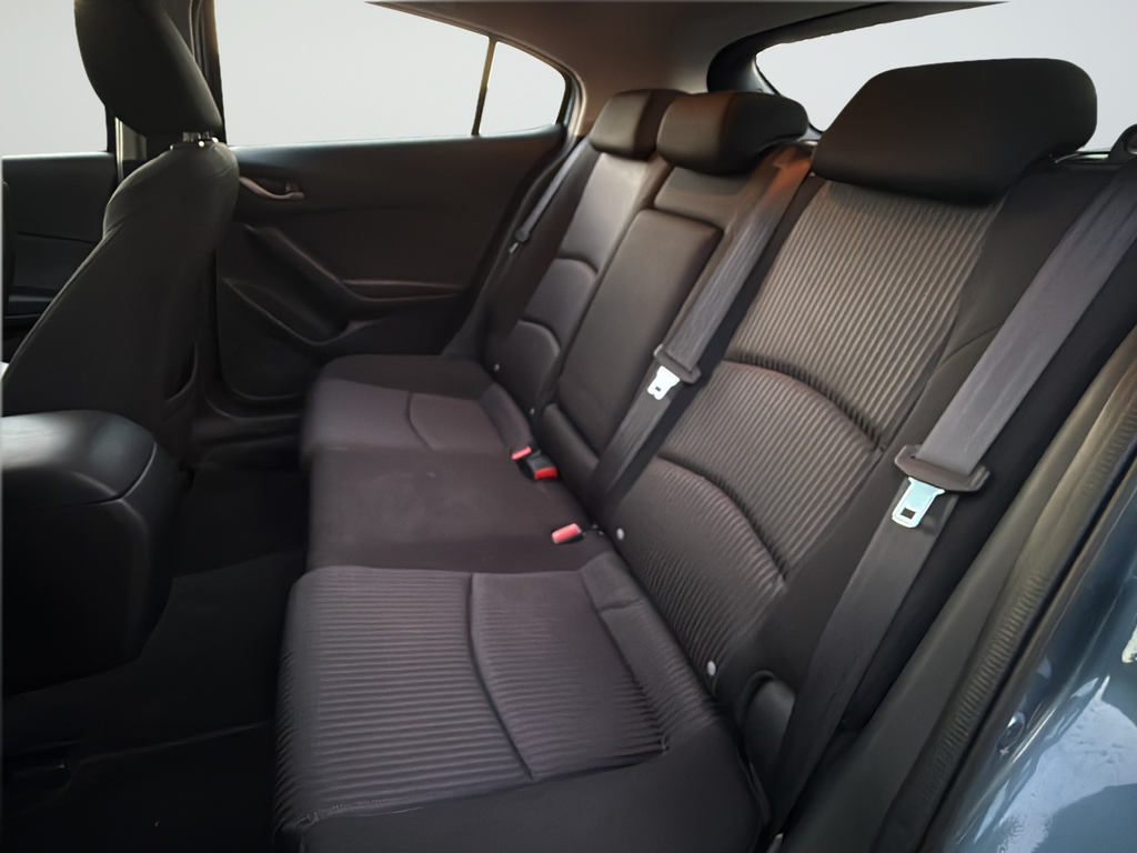 Used 2016 Blue Mazda i Grand Touring image 23