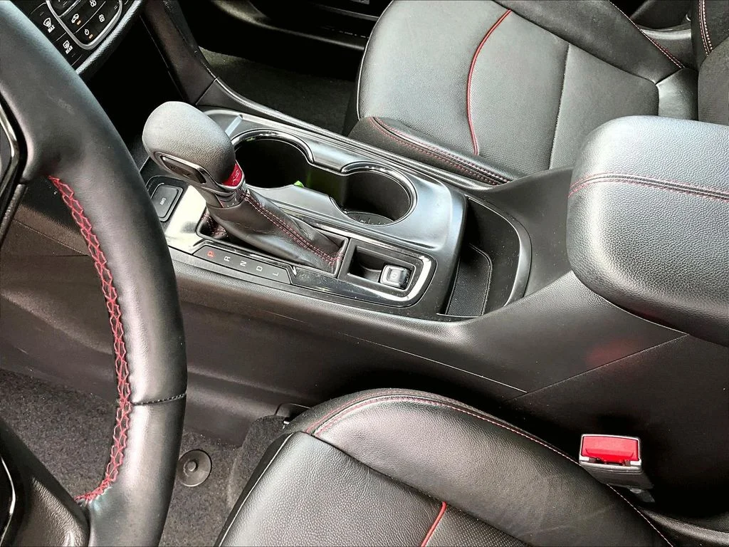 Used 2023 Red Chevrolet RS image 21