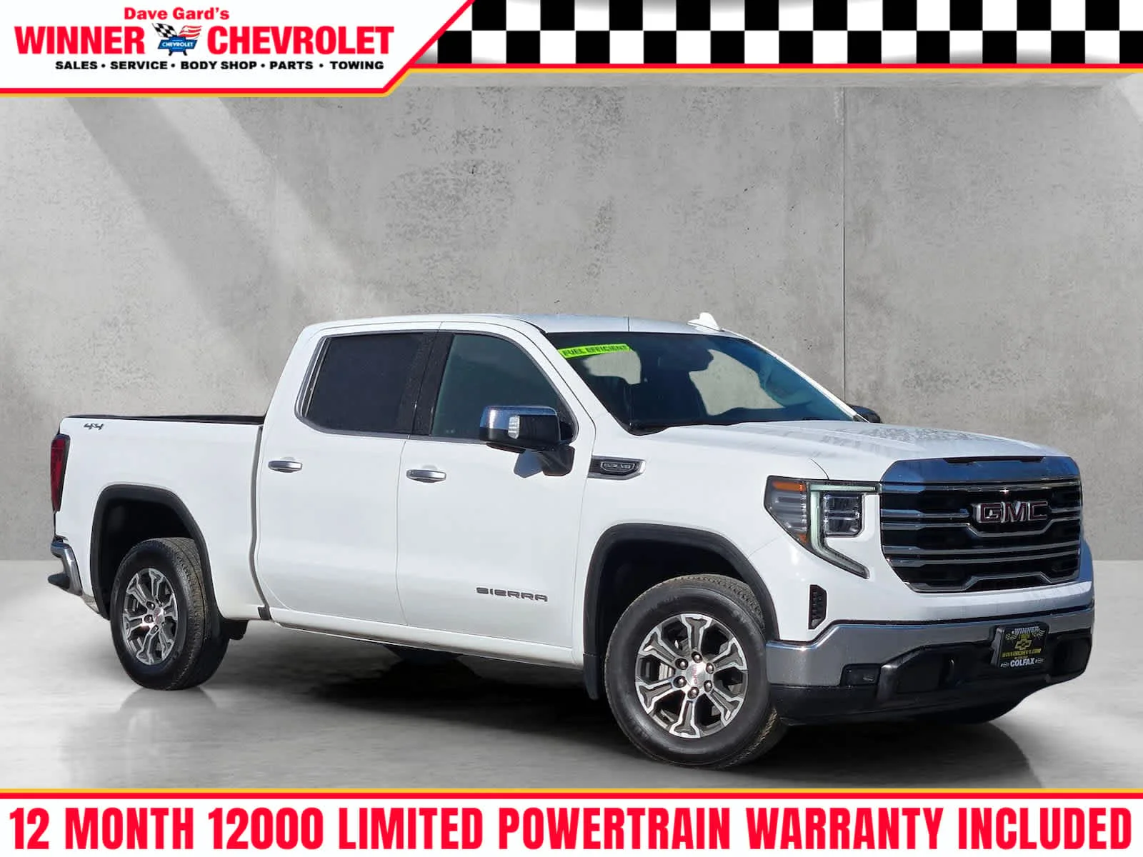 Used 2024 Summit White GMC SLT image 1