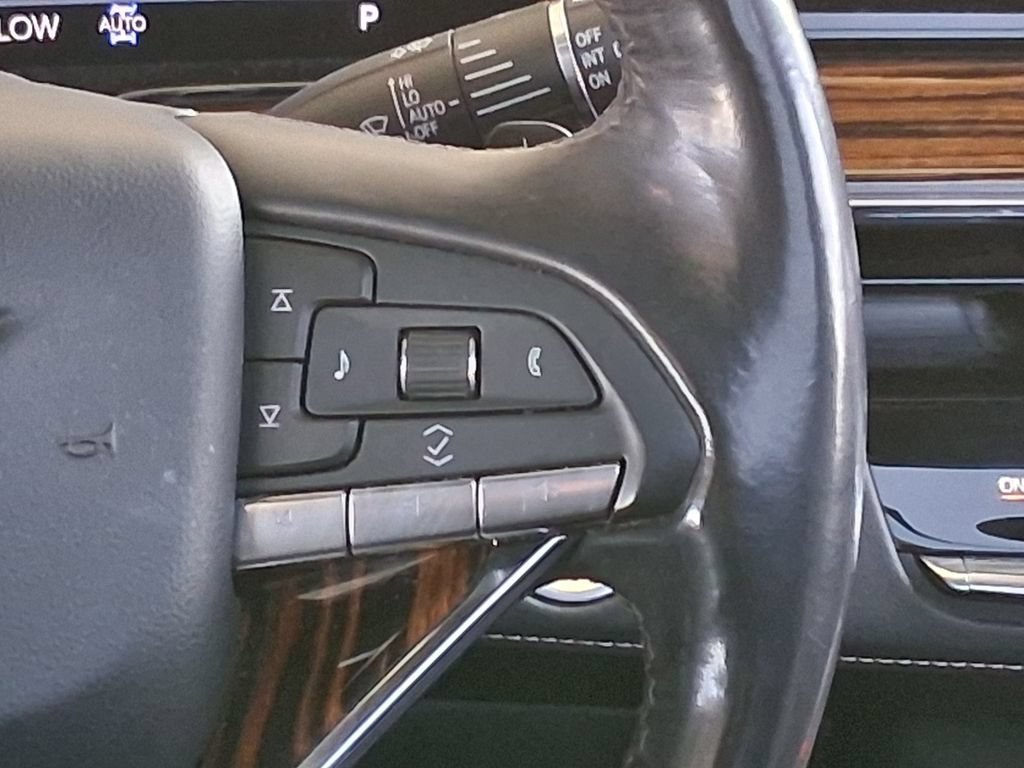 Used 2022 INFRARED TINTCOAT Cadillac Premium Luxury image 13