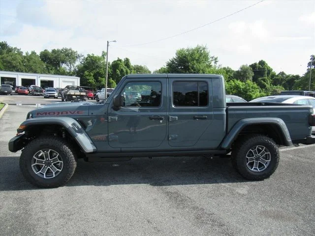 New 2026 Anvil Clear-Coat Exterior Paint Jeep Mojave image 4