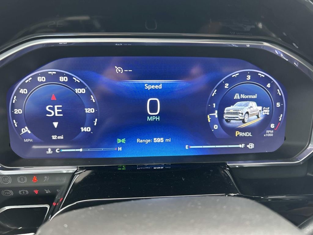 New 2026 Sterling Gray Metallic Chevrolet LT (2FL) image 21