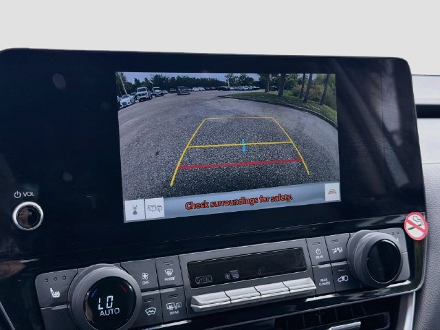Used 2026 Pearl Toyota XLE image 32