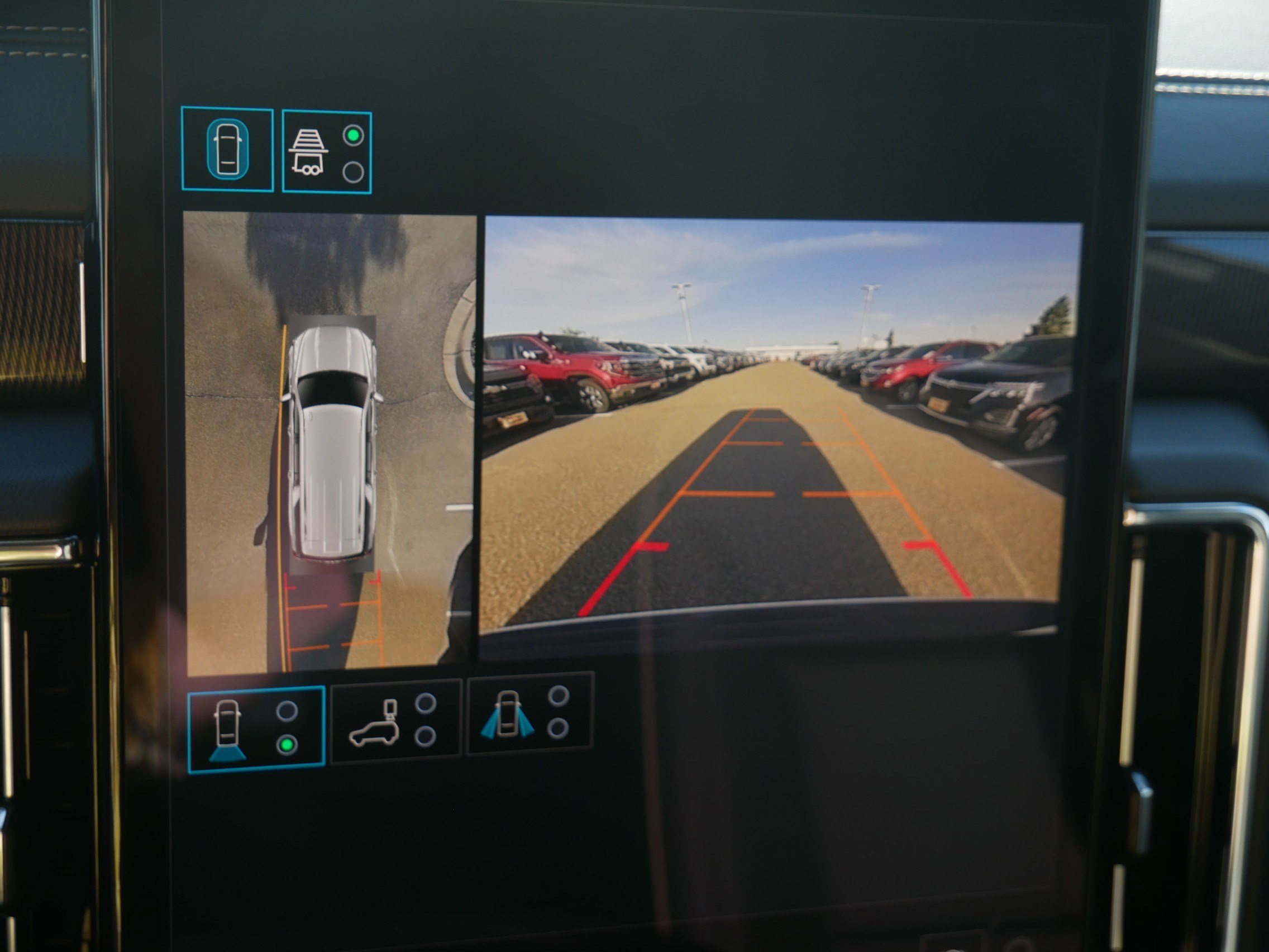 2026 GMC Yukon XL Elevation - Photo 10