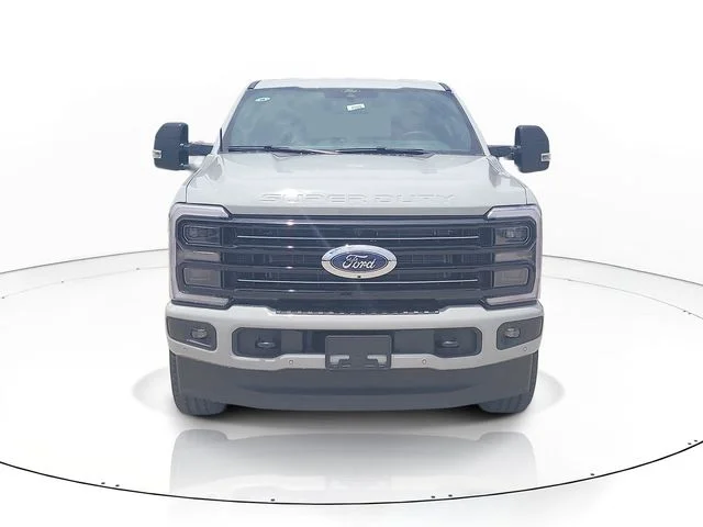 New 2026 Avalanche Ford Platinum image 2