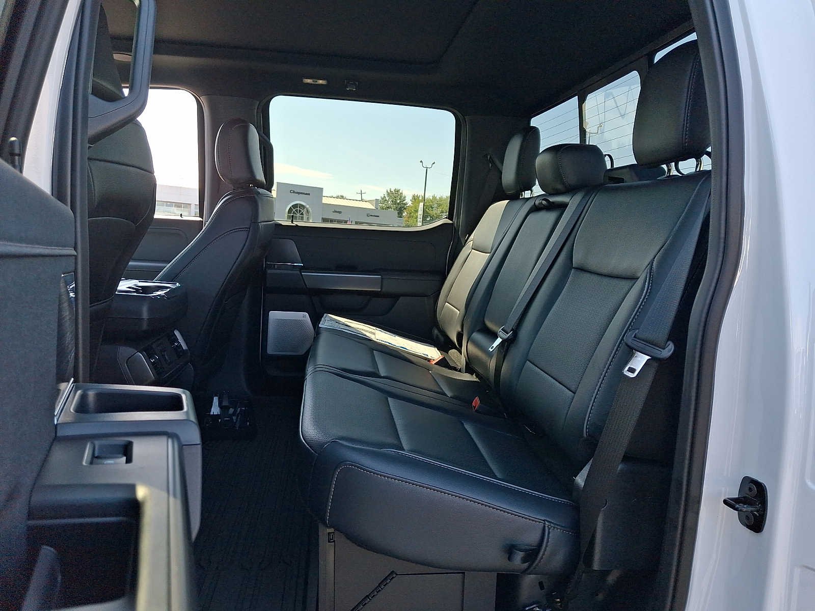 New 2026 Oxford White Ford Lariat® image 6